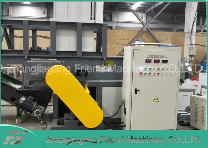 37kw 500kg / H النفايات البلاستيكية آلة كسارة زجاجة المياه منخفضة الضوضاء 2
