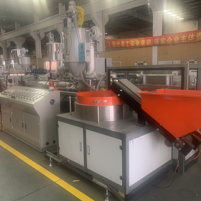 2000mm أنابيب الري بالتنقيط 3 طبقة HDPE آلة الأنابيب البلاستيكية 0